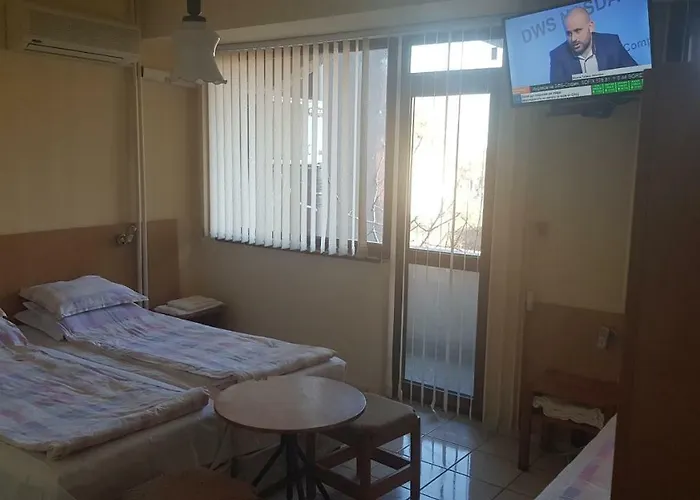 Pensionat Dvete Brezi Burgas